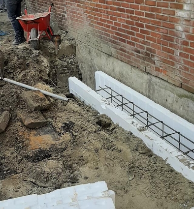 Aanbouw project